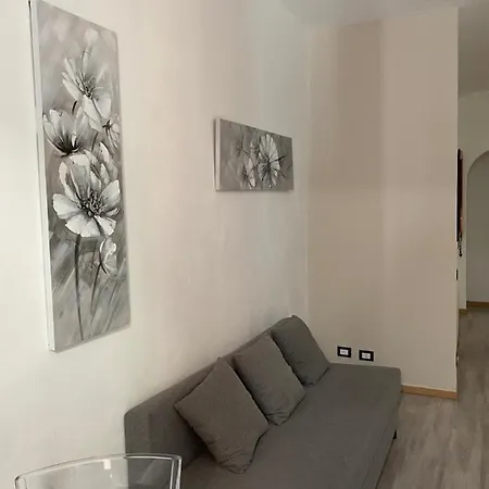 Cavour 68 Apartment *